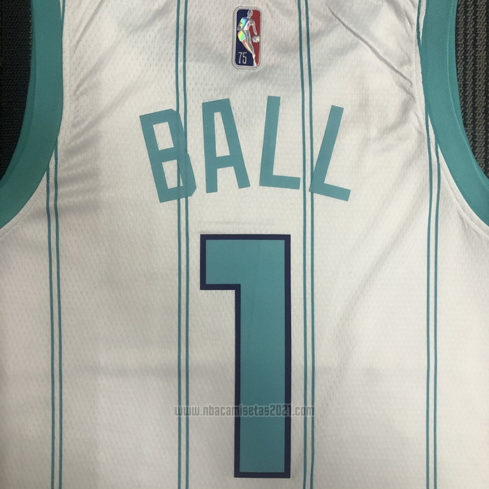 Camiseta Charlotte Hornets LaMelo Ball #1 Association 2022-23 Blanco
